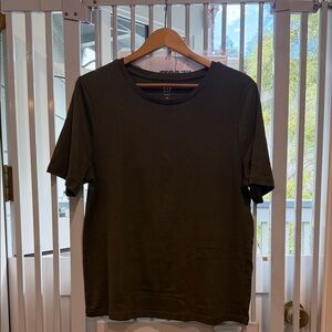 GAP Women's Dark Green Short Sleeve Tee